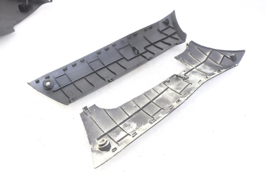 photo de Dorpel PEUGEOT KISBEE 2T 50 (2010 - 2017) - Andere kijkhoek