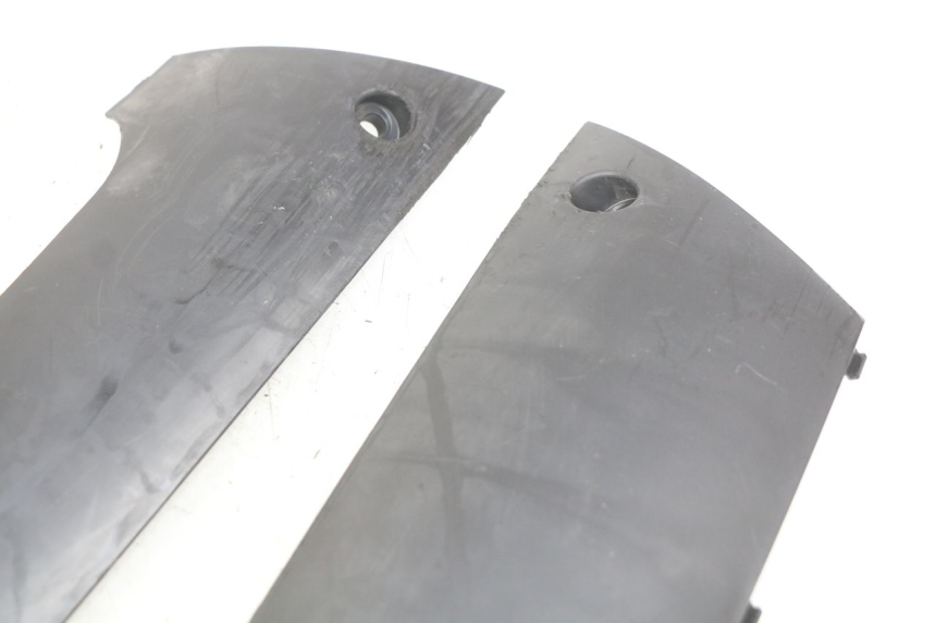 photo de Dorpel PEUGEOT KISBEE 2T 50 (2010 - 2017) - Detail van het onderdeel