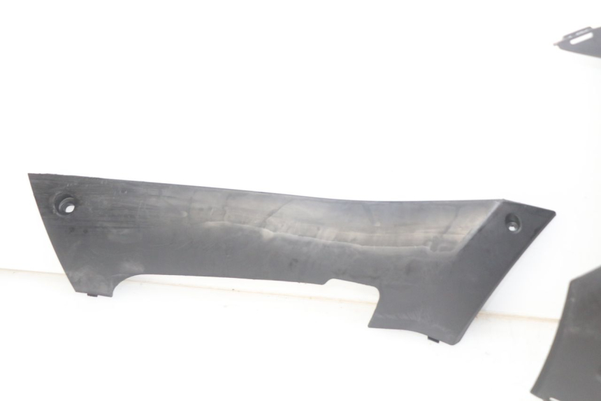 photo de Dorpel PEUGEOT KISBEE 2T 50 (2010 - 2017) - Bevestigingspunten