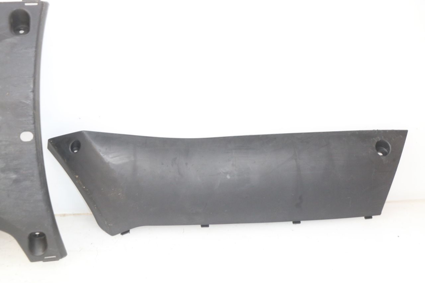 photo de Dorpel PEUGEOT KISBEE 2T 50 (2010 - 2017) - Gecontroleerd onderdeel