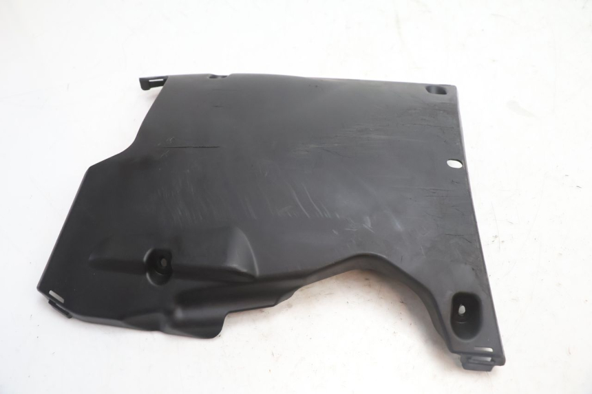 photo de Dorpelplaat PEUGEOT KISBEE 2T 50 (2018 - 2022) - Detail van het onderdeel