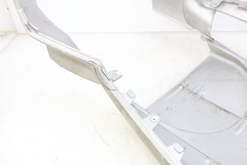 photo de Dorpel PEUGEOT SATELIS 125 (2010 - 2012) - Zoom op gebruiksstaat