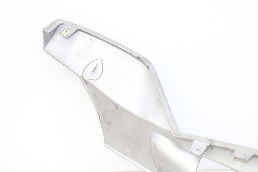 photo de Dorpel PEUGEOT SATELIS 125 (2010 - 2012) - Bevestigingspunten