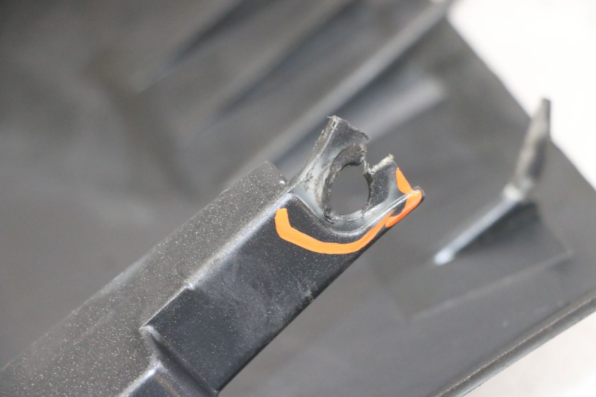 photo de Dorpel PEUGEOT SATELIS 125 (2013 - 2018) - Kenmerkende details