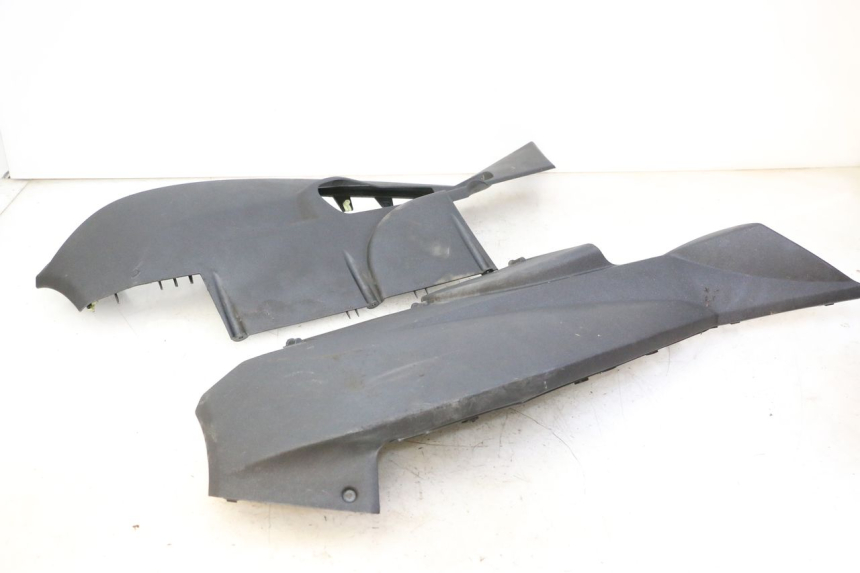 photo de Dorpel PEUGEOT SATELIS 125 (2013 - 2018) - Detail van het onderdeel