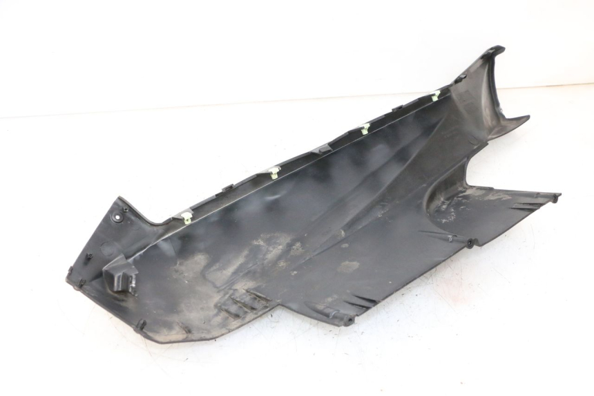 photo de Dorpel PEUGEOT SATELIS 125 (2013 - 2018) - Zoom op componenten