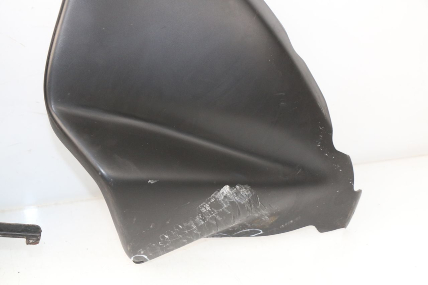 photo de Dorpel YAMAHA TDM ABS 900 (2002 - 2014) - Focus op structuur
