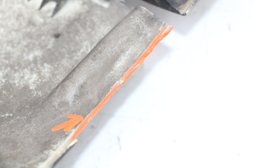 photo de Dorpelplaat PEUGEOT VIVACITY NEW 4T 50 (2008 - 2017) - Staat van het oppervlak