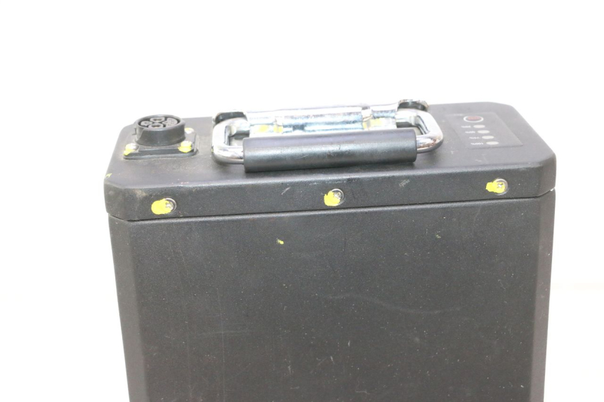 photo de ACCUBATTERIJ WAYSCRAL E-START 1 (2018 - 2022) - Visuele inspectie