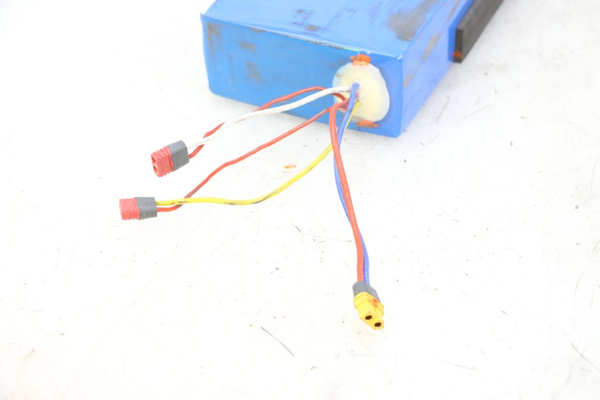 photo de ACCULADER HERO S10 1 - Andere kijkhoek