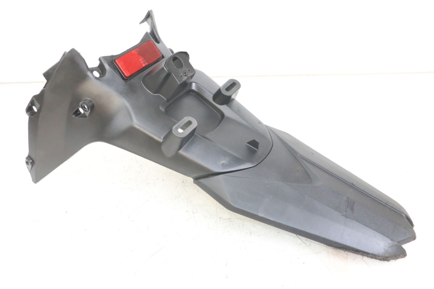 photo de ACHTERSPATBORD SYM CROX 4T 50 (2016 - 2023) - Bevestigingspunten