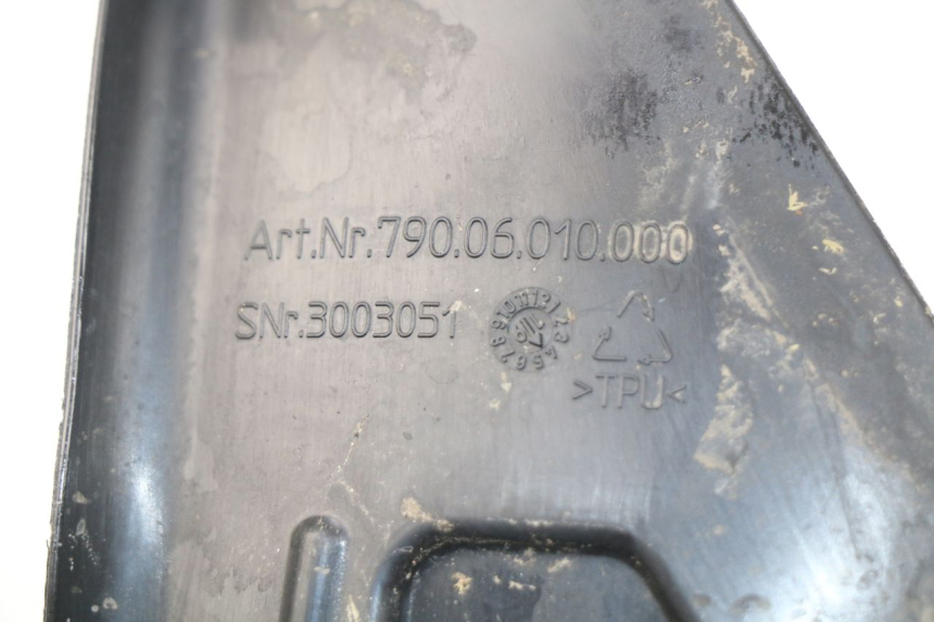 photo de ACHTERSPATBORD HUSQVARNA FC 350 (2019 - 2022) - Zoom op gebruiksstaat