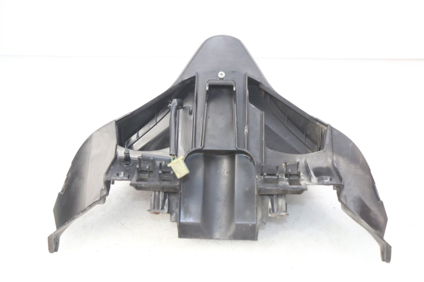 photo de ACHTERSPATBORD HONDA FES S-WING SWING ABS 125 (2007 - 2015) - Bevestigingspunten