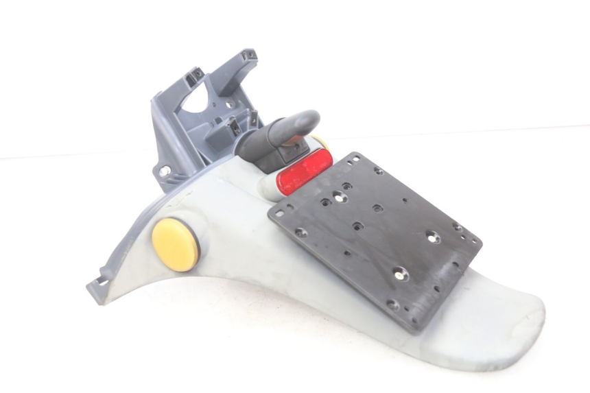 photo de ACHTERSPATBORD PIAGGIO FLY 100 (2006 - 2010) - Andere kijkhoek