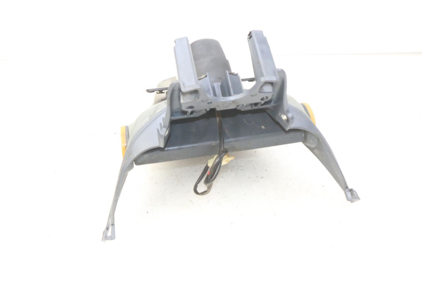 photo de ACHTERSPATBORD PIAGGIO FLY 100 (2006 - 2010) - Zoom op gebruiksstaat