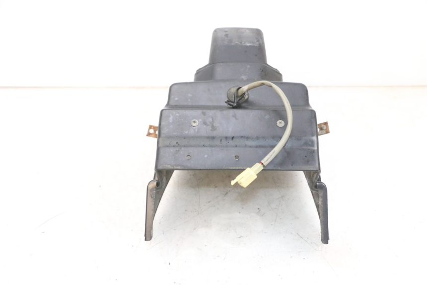 photo de ACHTERSPATBORD KAWASAKI GPX R WARBIRD 600 (1988 - 1993) - Staat van het oppervlak