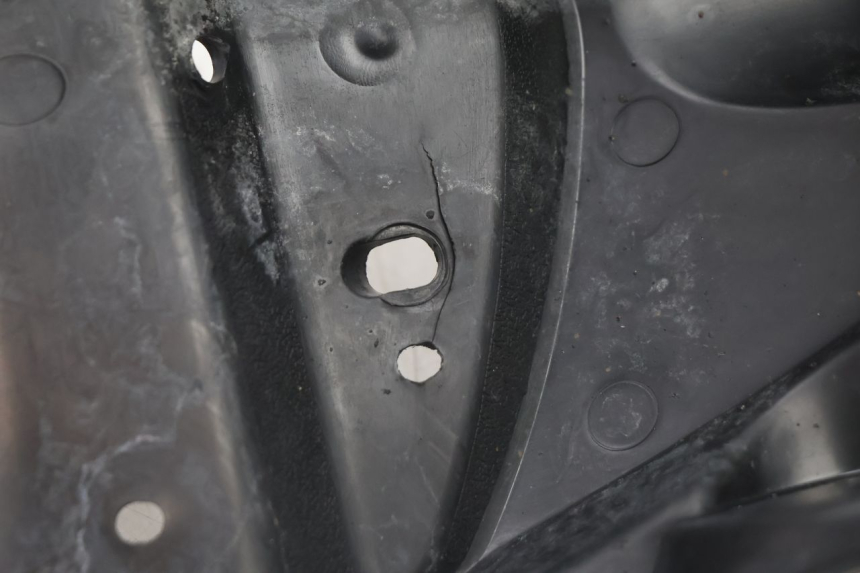 photo de ACHTERSPATBORD PEUGEOT KISBEE 4T 50 (2018 - 2022) - Kenmerkende details