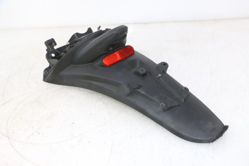 photo de ACHTERSPATBORD PIAGGIO LIBERTY IGET 4T 50 (2015 - 2020) - Zoom op componenten