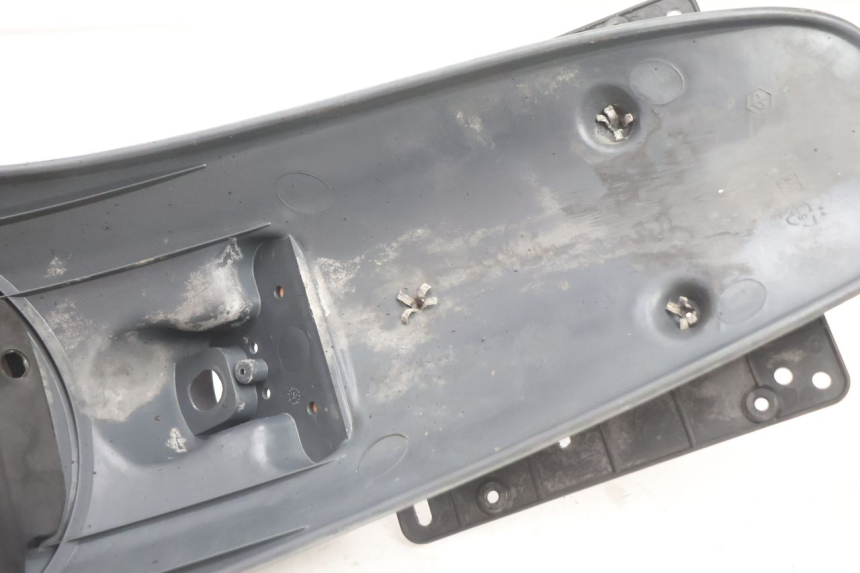 photo de ACHTERSPATBORD PIAGGIO LIBERTY 125 (1998 - 2008) - Detailaanzicht