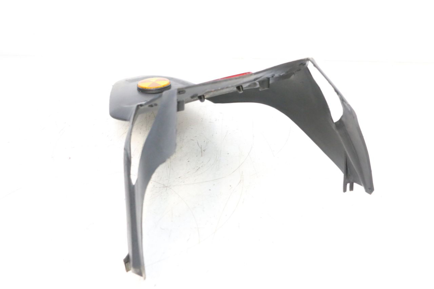 photo de ACHTERSPATBORD KEEWAY MATRIX RX9 125 (2006 - 2007) - Bevestigingspunten