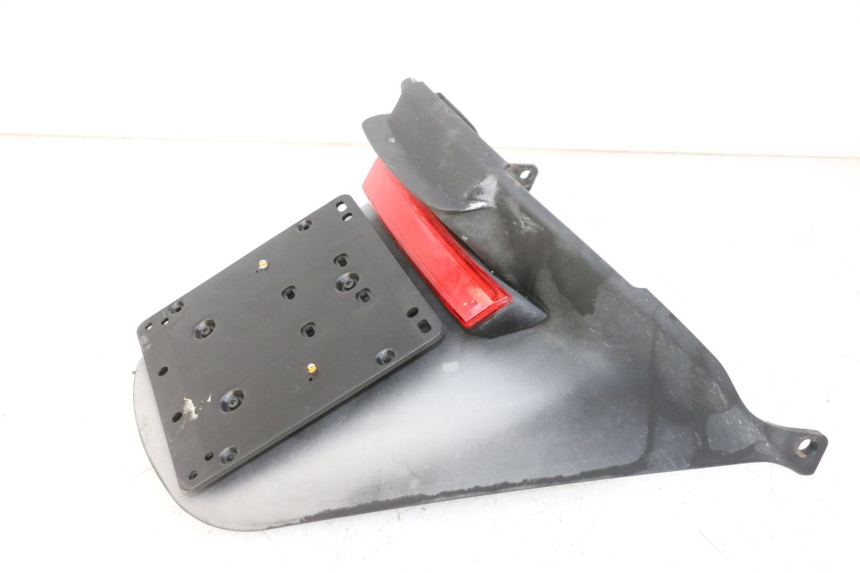 photo de ACHTERSPATBORD PIAGGIO MP3 RL 250 (2006 - 2010) - Andere kijkhoek