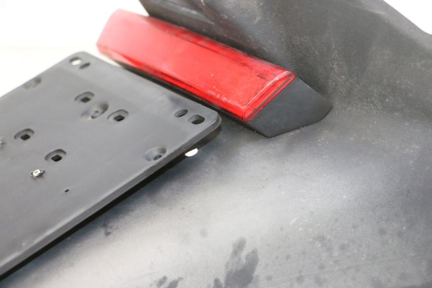 photo de ACHTERSPATBORD PIAGGIO MP3 RL 250 (2006 - 2010) - Technische close-up