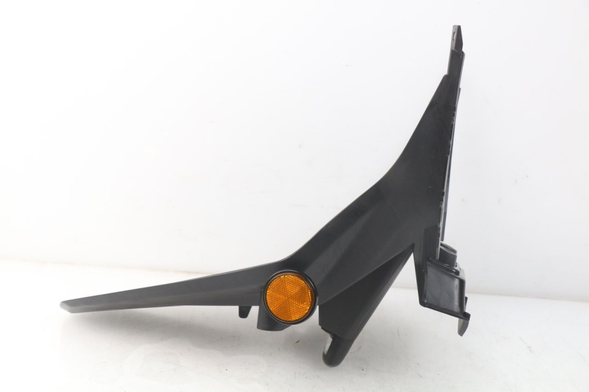 photo de ACHTERSPATBORD MBK MW TRYPTIK 125 (2017 - 2022) - Bevestigingspunten