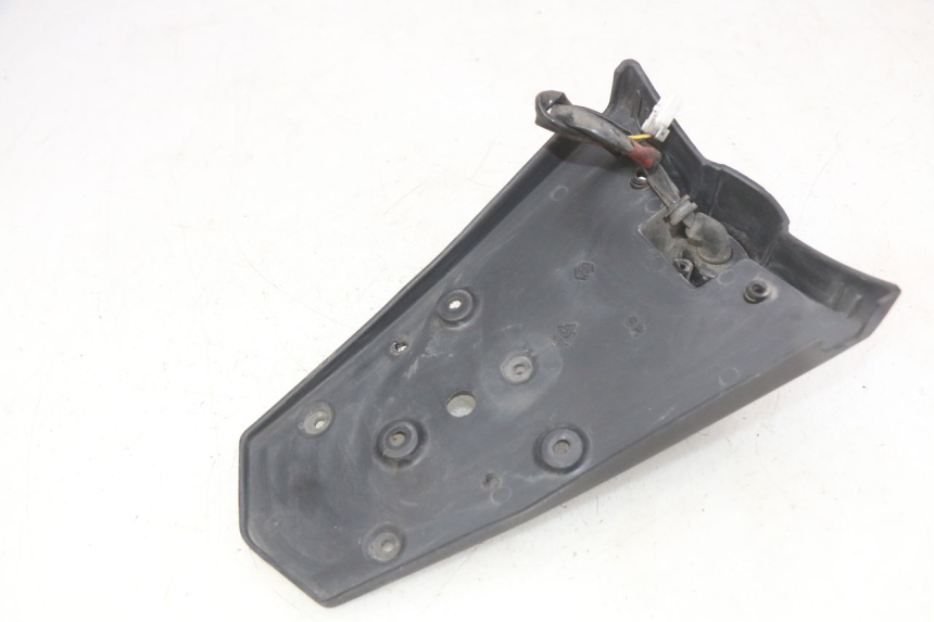 photo de ACHTERSPATBORD GILERA NEXUS 125 (2009 - 2013) - Zoom op gebruiksstaat