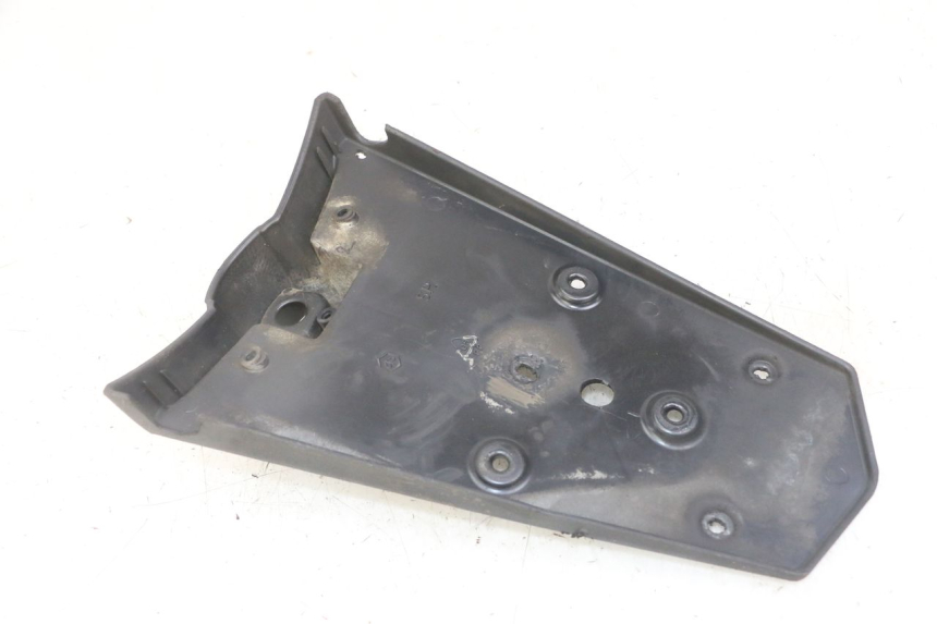 photo de ACHTERSPATBORD GILERA NEXUS 125 (2009 - 2013) - Zoom op gebruiksstaat