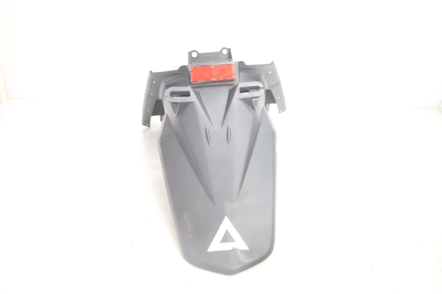 photo de ACHTERSPATBORD JM MOTORS R-MAX TECH 50 (2024 - 2026) - Zoom op gebruiksstaat
