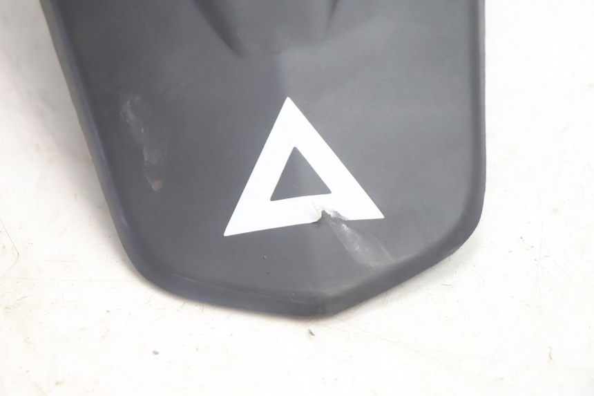 photo de ACHTERSPATBORD JM MOTORS R-MAX TECH 50 (2024 - 2026) - Technische close-up