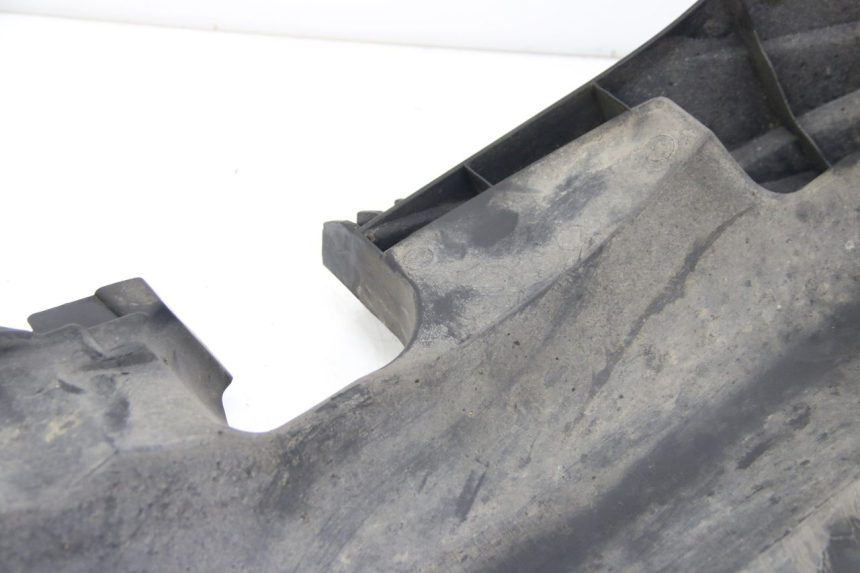 photo de ACHTERSPATBORD SUZUKI SIXTEEN 125 (2008 - 2010) - Technische close-up