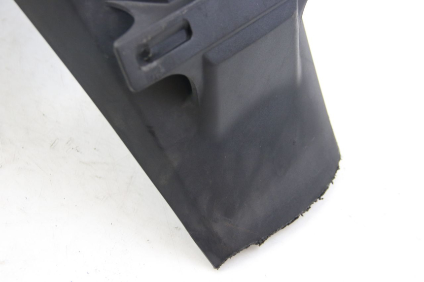 photo de ACHTERSPATBORD SUZUKI SIXTEEN 125 (2008 - 2010) - Markeringen en referenties