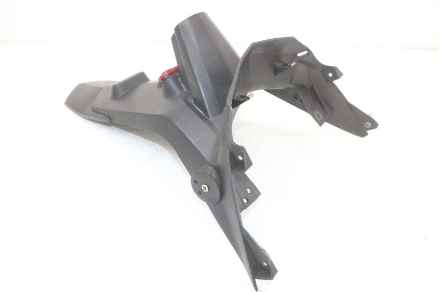 photo de ACHTERSPATBORD PEUGEOT TWEET 125 (2018 - 2021) - Bevestigingspunten