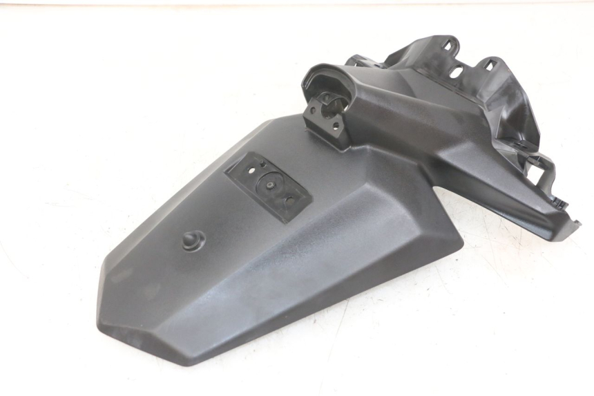 photo de ACHTERSPATBORD YAMAHA XMAX X-MAX ABS 125 (2017 - 2020) - Detail van het onderdeel