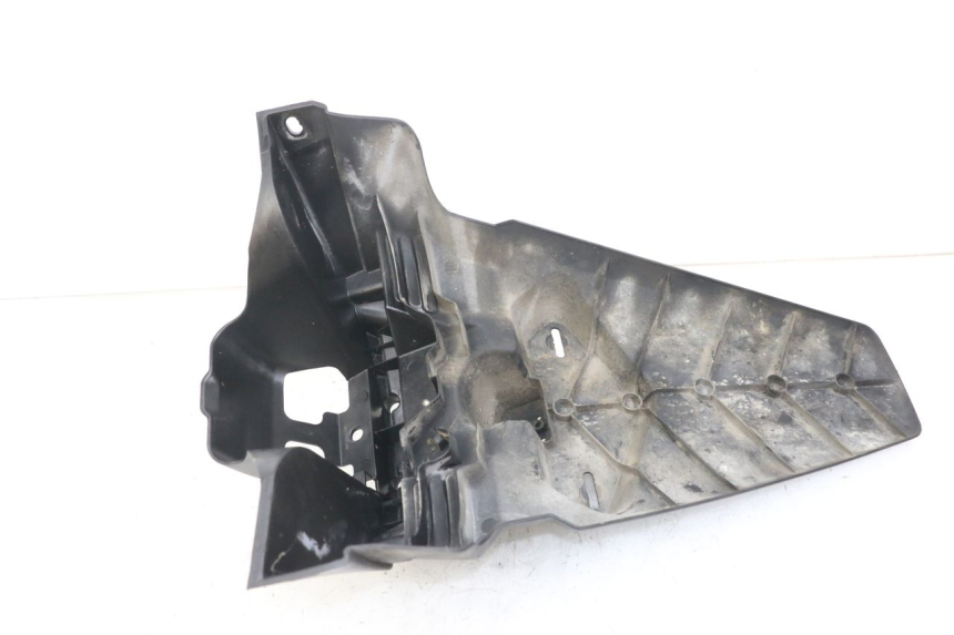 photo de ACHTERSPATBORD YAMAHA XMAX X-MAX 125 (2006 - 2009) - Detail van het onderdeel