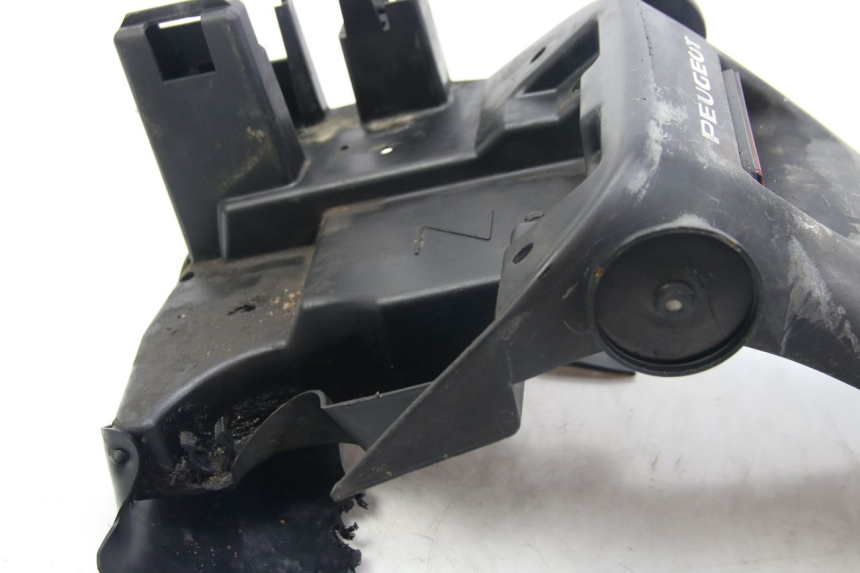 photo de ACHTERSPATBORD PEUGEOT ZENITH 50 (1994 - 1999) - Bevestigingspunten