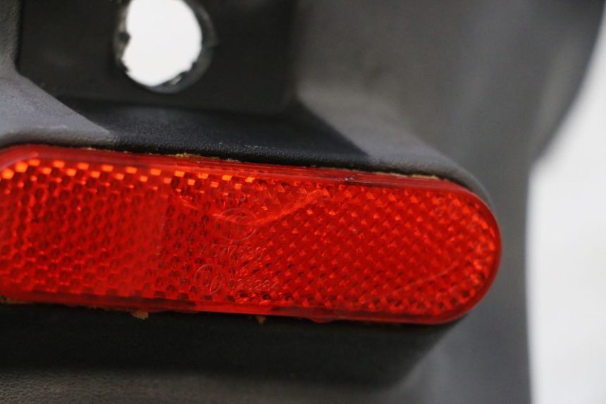 photo de ACHTERSPATBORD PIAGGIO ZIP IGET 4T 50 (2021 - 2023) - Detail van het onderdeel