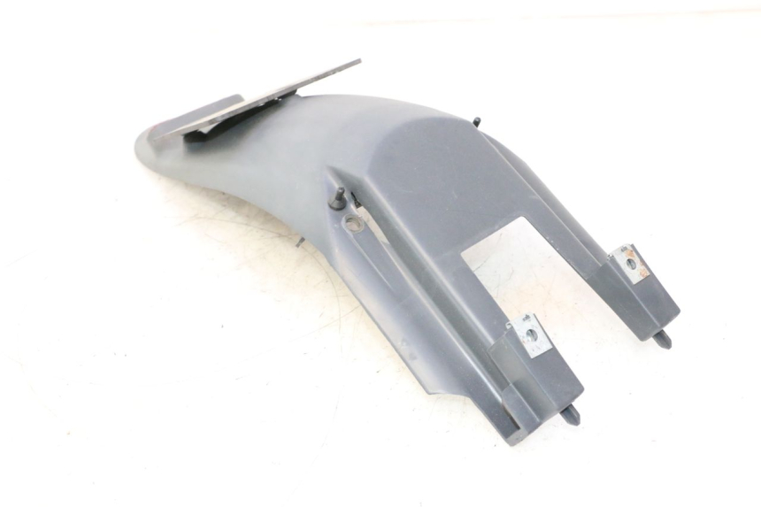 photo de SPATBORD PIAGGIO LIBERTY 50 (1998 - 2003) - Zoom op gebruiksstaat