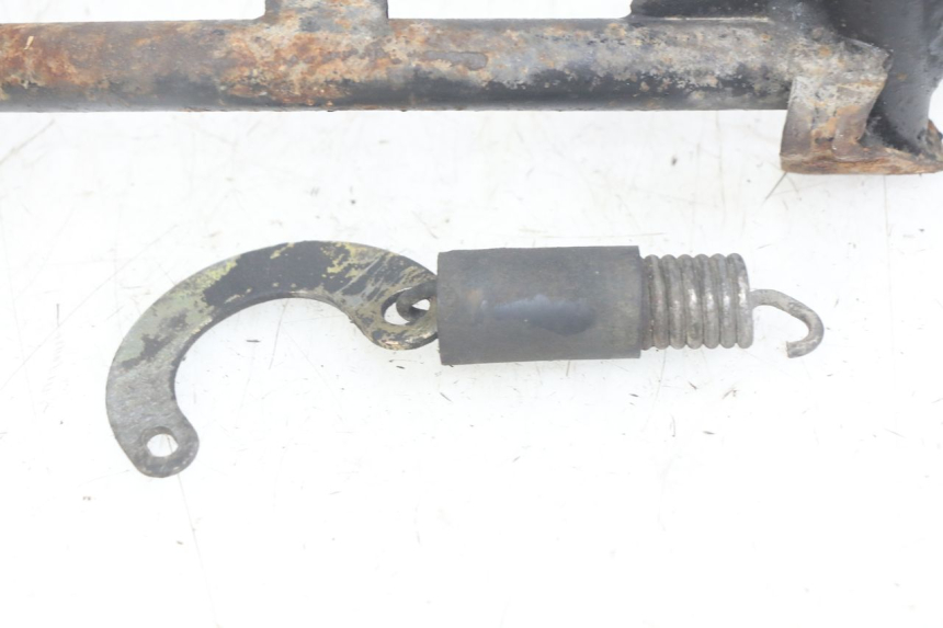 photo de CENTRAAL STANDAARD HONDA CBR F SC25 1000 (1989 - 1992) - Kenmerkende details