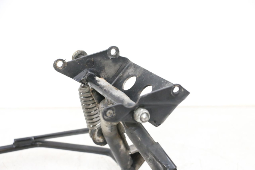 photo de CENTRAAL STANDAARD PEUGEOT SATELIS 125 (2013 - 2018) - Technische close-up