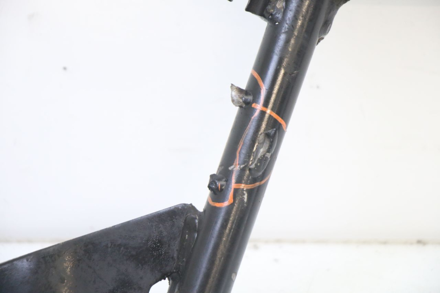 photo de CENTRAAL STANDAARD APRILIA SR 2T 50 (2018 - 2022) - Bevestigingspunten