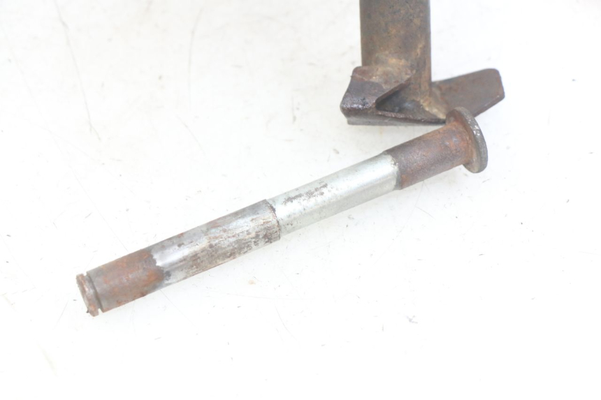 photo de CENTRAAL STANDAARD YAMAHA YP MAJESTY 400 (2004 - 2008) - Detail van het onderdeel