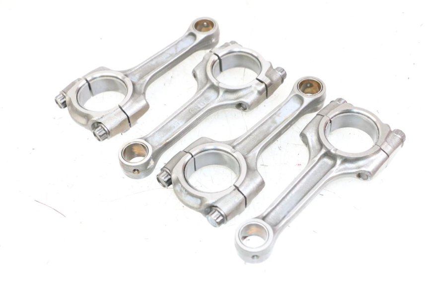 photo de DRIJFSTANG SUZUKI GSR 750 (2011 - 2017) - Bevestigingspunten