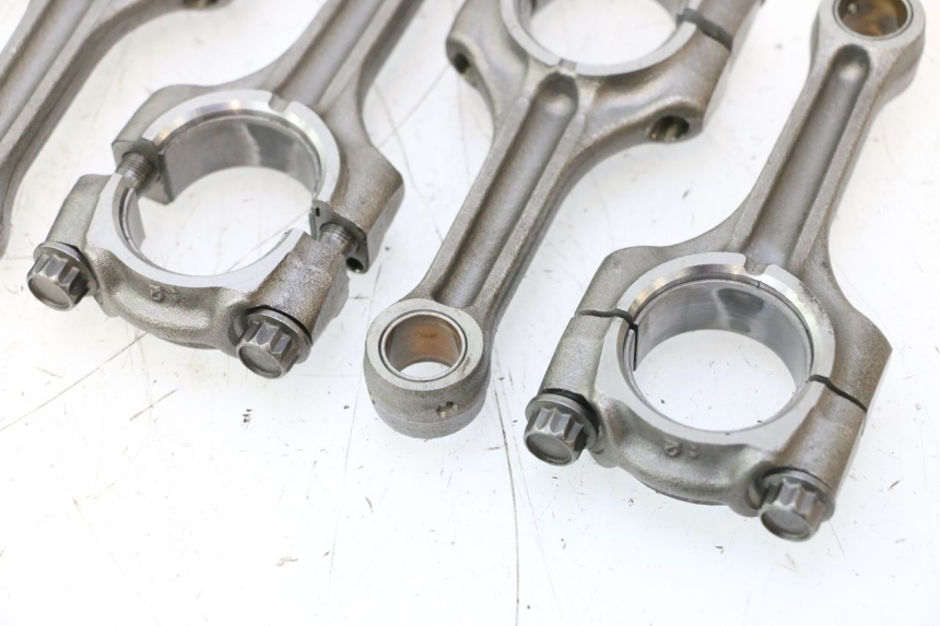 photo de DRUKSTANG SUZUKI GSR 600 (2005 - 2012) - Detail van het onderdeel