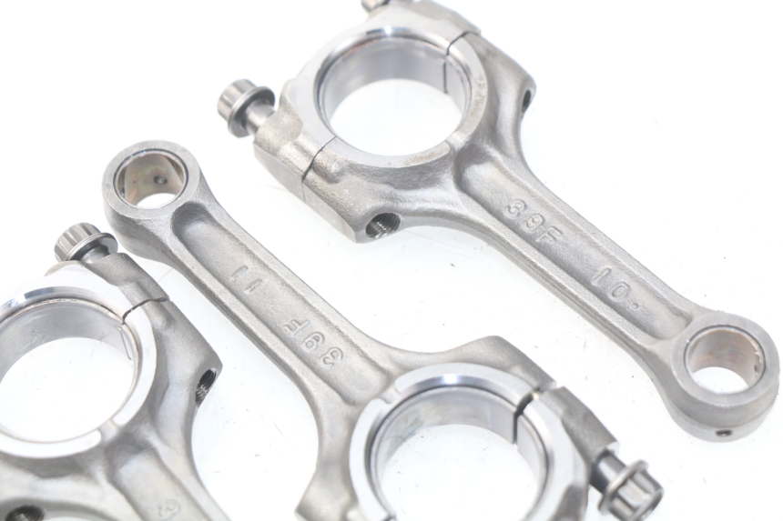 photo de DRIJFSTANG SUZUKI GSX-R GSXR 600 (2001 - 2003) - Technische close-up