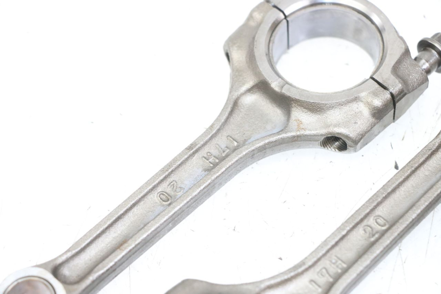 photo de DRIJFSTANG SUZUKI GSX F GSXF 650 (2007 - 2015) - Kenmerkende details