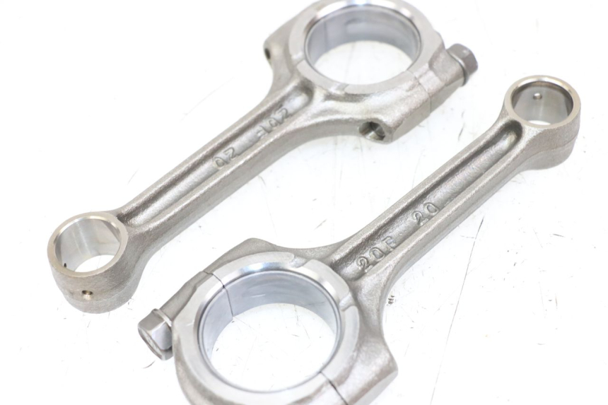 photo de DRIJFSTANG SUZUKI SV S 650 (1999 - 2002) - Detail van het onderdeel