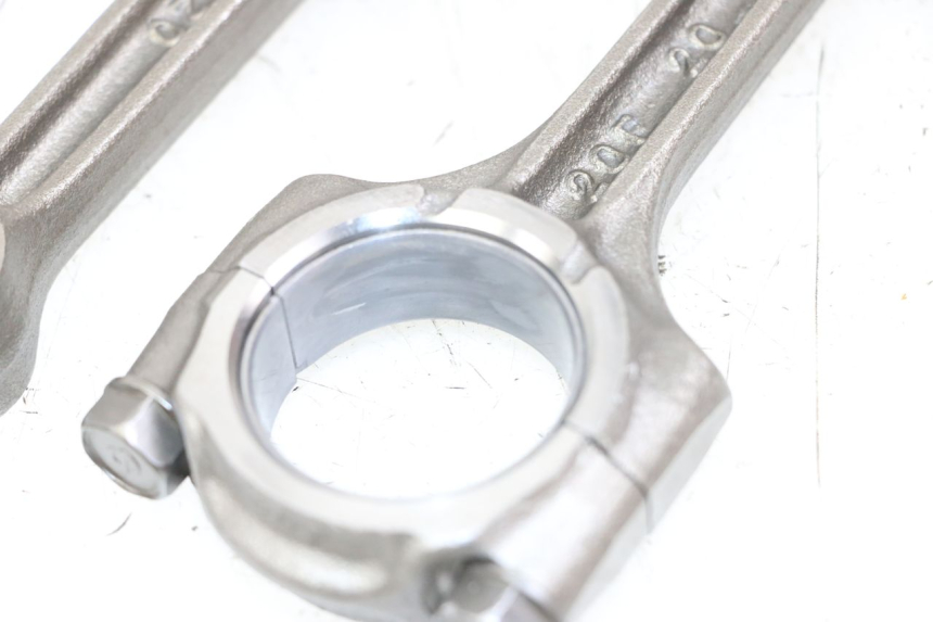 photo de DRIJFSTANG SUZUKI SV S 650 (1999 - 2002) - Zoom op gebruiksstaat