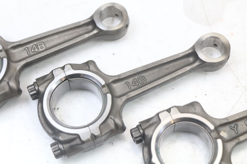 photo de DRIJFSTANG YAMAHA FZ1 FAZER 1000 (2007 - 2009) - Andere kijkhoek